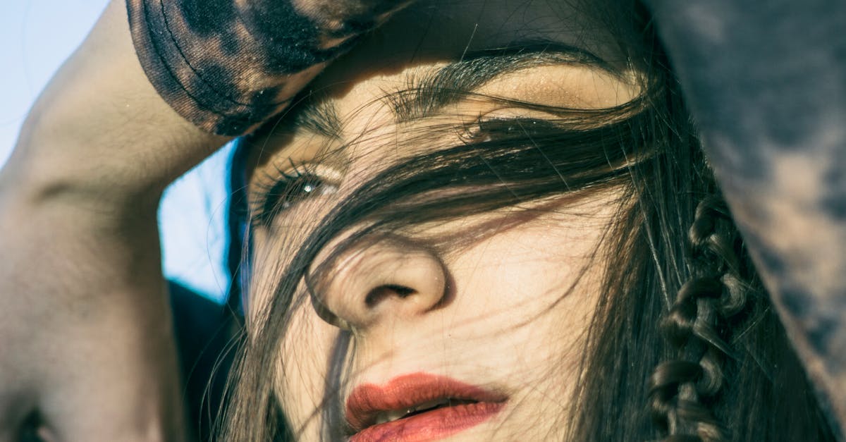 Advantages of Using Inorganic Pigments in Microblading